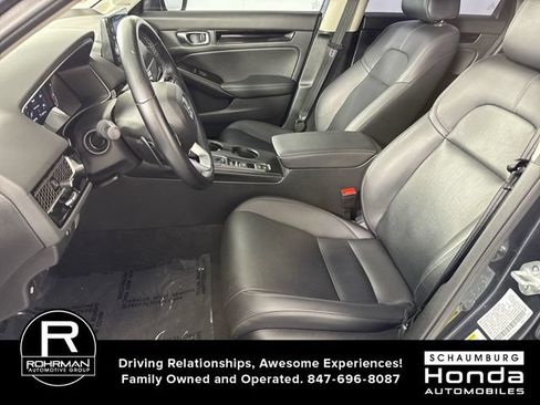 Used 2024 Honda Civic Touring image 4