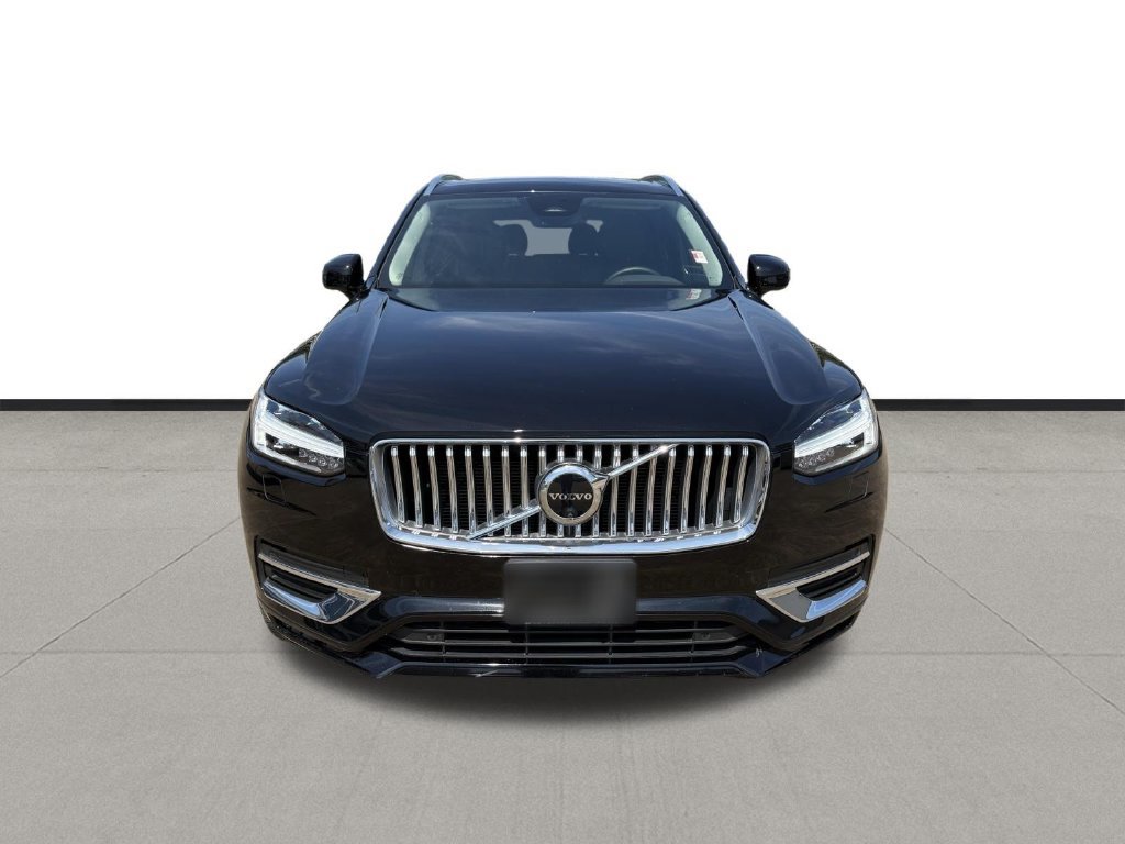 Used 2024 Volvo XC90 B5 Plus w/ Protection Package Premier AWD/4WD image 8