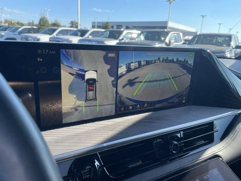 Used 2025 INFINITI QX80 Autograph image 15