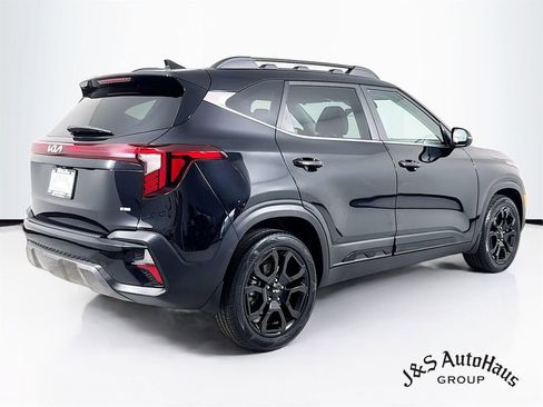Used 2024 Kia Seltos X-Line AWD/4WD image 7