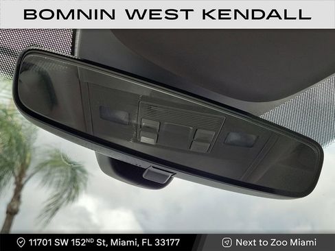 Used 2024 Volkswagen Taos S image 23