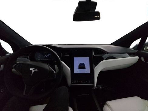 Used 2021 Tesla Model X Long Range AWD/4WD image 12