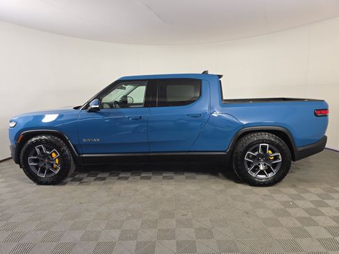 Used 2023 Rivian R1T Adventure AWD/4WD image 2