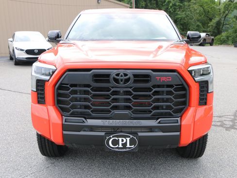 Used 2024 Toyota Tundra Limited w/ TRD Off-Road Package AWD/4WD image 11