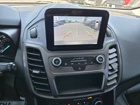 Used 2020 Ford Transit Connect XLT FWD image 9