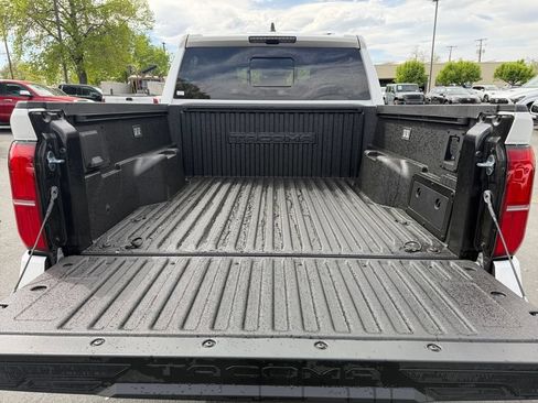 New 2026 Toyota Tacoma TRD Off-Road w/ TRD Off Road Upgrade Package AWD/4WD image 20