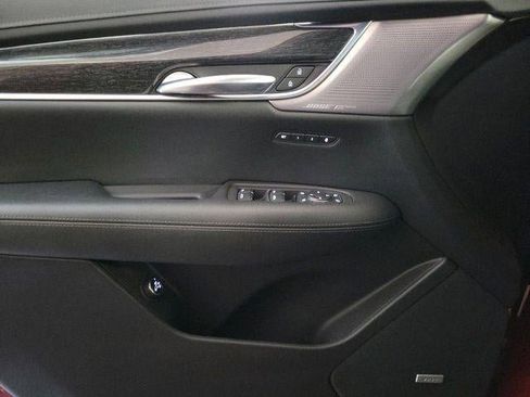 Certified 2021 Cadillac XT5 Premium Luxury image 28