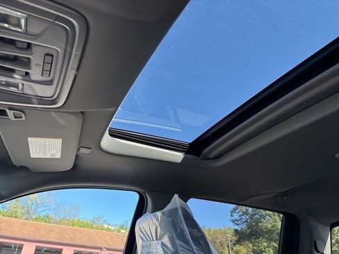 New 2026 GMC Sierra 1500 Elevation w/ Elevation Premium Package image 15