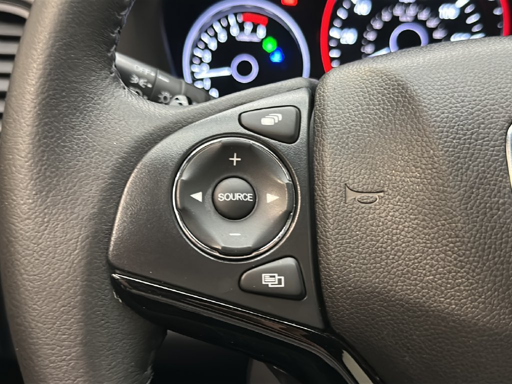 Used 2021 Honda HR-V Sport image 21