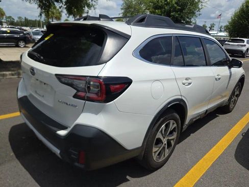 Used 2020 Subaru Outback Limited w/ Popular Package #2 AWD/4WD image 3