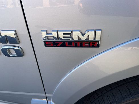 Used 2016 RAM 1500 Laramie w/ Convenience Group image 31