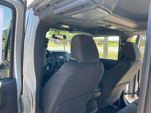 Used 2016 Jeep Wrangler Unlimited Sport w/ Quick Order Package 24S AWD/4WD image 78