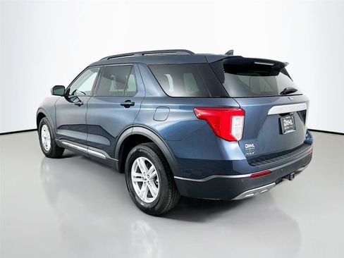 Used 2024 Ford Explorer XLT w/ Equipment Group 202A AWD/4WD image 10