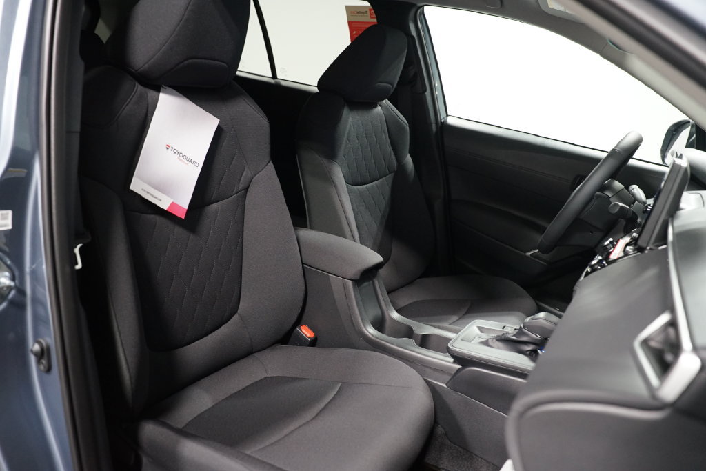 New 2026 Toyota Corolla Cross LE FWD image 27