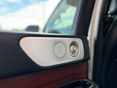 Used 2018 Lincoln Navigator L Reserve w/ Technology Package AWD/4WD image 49