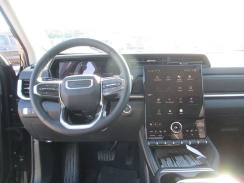 New 2026 GMC Terrain Denali AWD/4WD image 13