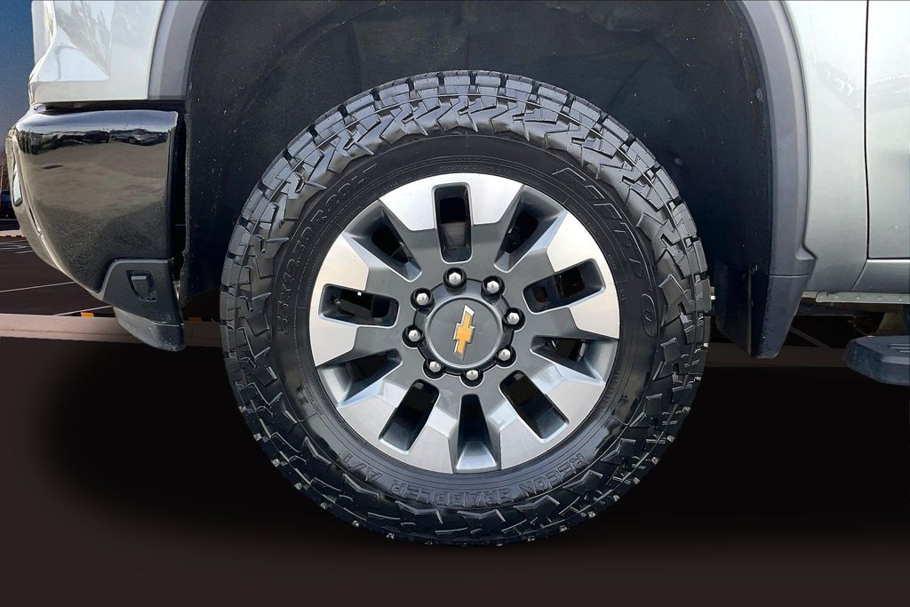 Used 2024 Chevrolet Silverado 2500 Custom w/ Custom Value Package AWD/4WD image 39