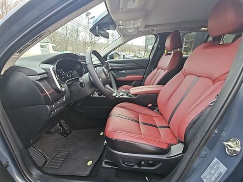 Certified 2026 MAZDA CX-50 AWD 2.5 Hybrid w/ Premium Pkg image 13