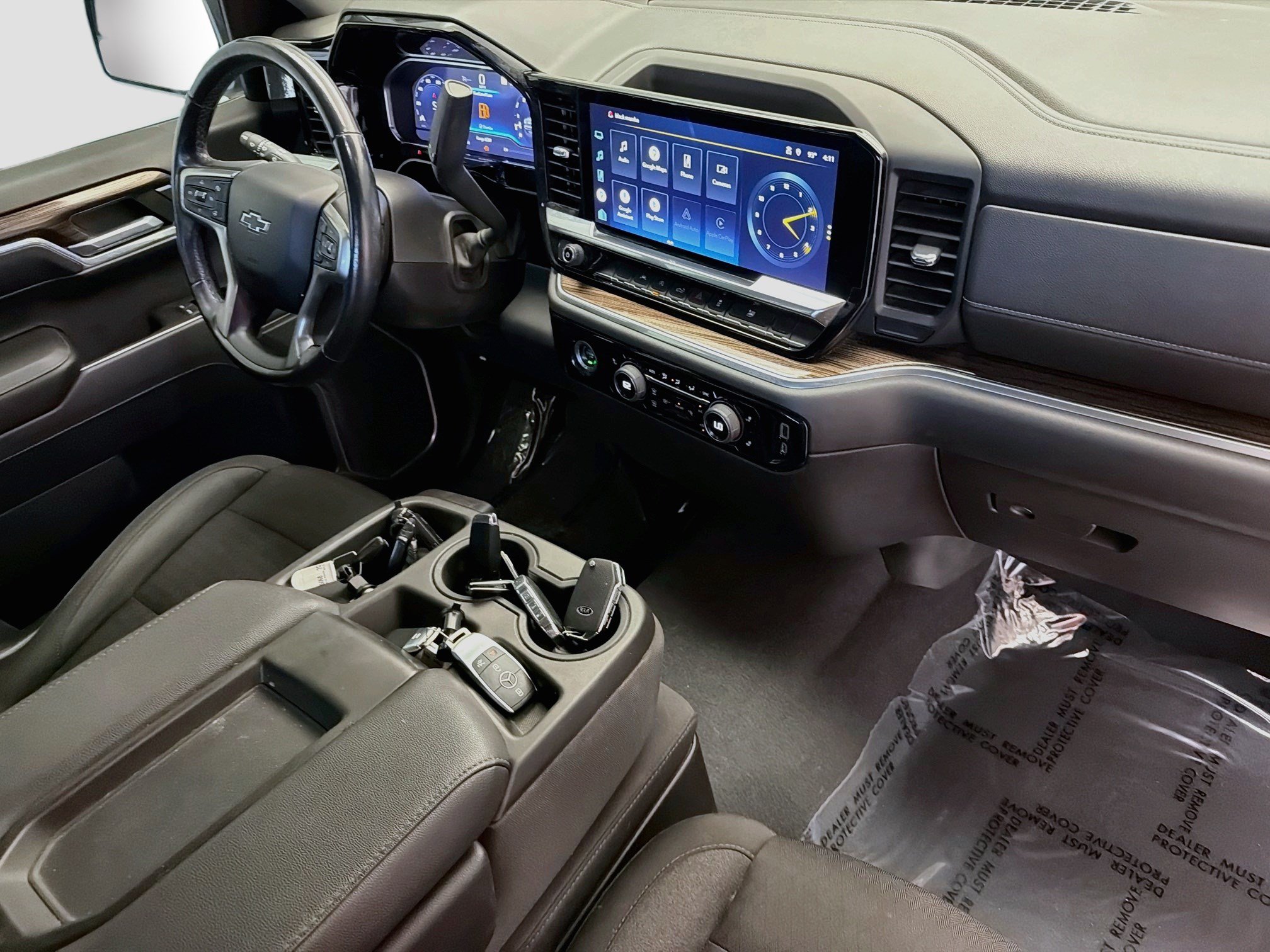 Used 2022 Chevrolet Silverado 1500 RST AWD/4WD image 12