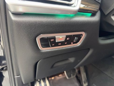 Used 2023 BMW X6 xDrive40i w/ M Sport Package image 56