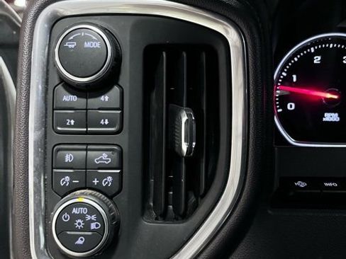 Used 2021 Chevrolet Silverado 2500 LTZ w/ LTZ Premium Texas Edition image 21