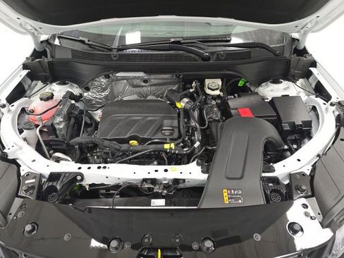 New 2026 Chevrolet Trax ACTIV w/ Sunroof Package image 28