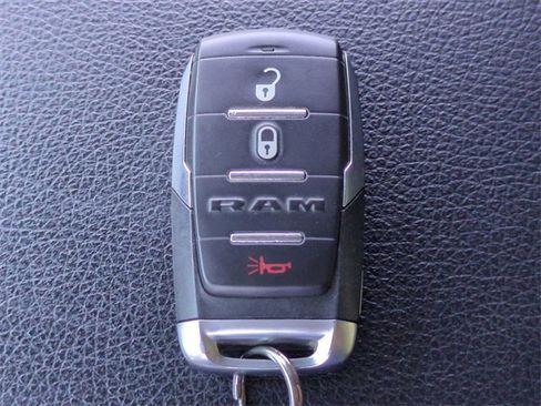 Used 2022 RAM 1500 Big Horn w/ Trailer Tow Group image 28