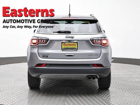 Used 2018 Jeep Compass Limited w/ Navigation Group AWD/4WD image 6