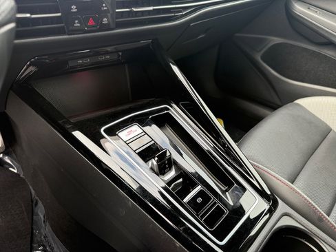 Used 2023 Volkswagen GTI SE image 13