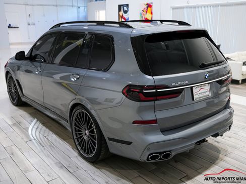 Used 2024 BMW ALPINA XB7 AWD/4WD image 16