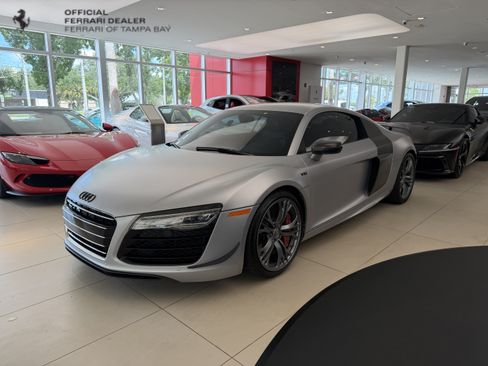 Used 2015 Audi R8 Competition AWD/4WD image 1
