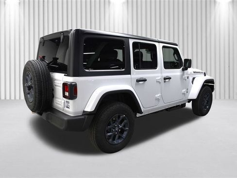New 2026 Jeep Wrangler Unlimited Sport AWD/4WD image 3