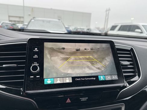 Used 2024 Honda Ridgeline Black Edition image 37