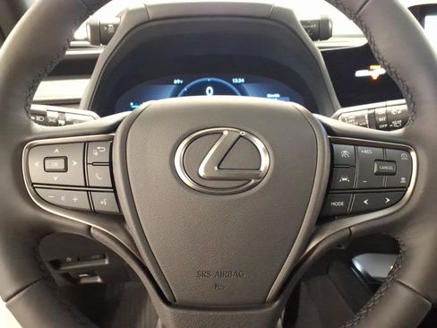 New 2026 Lexus UX 300h AWD image 6