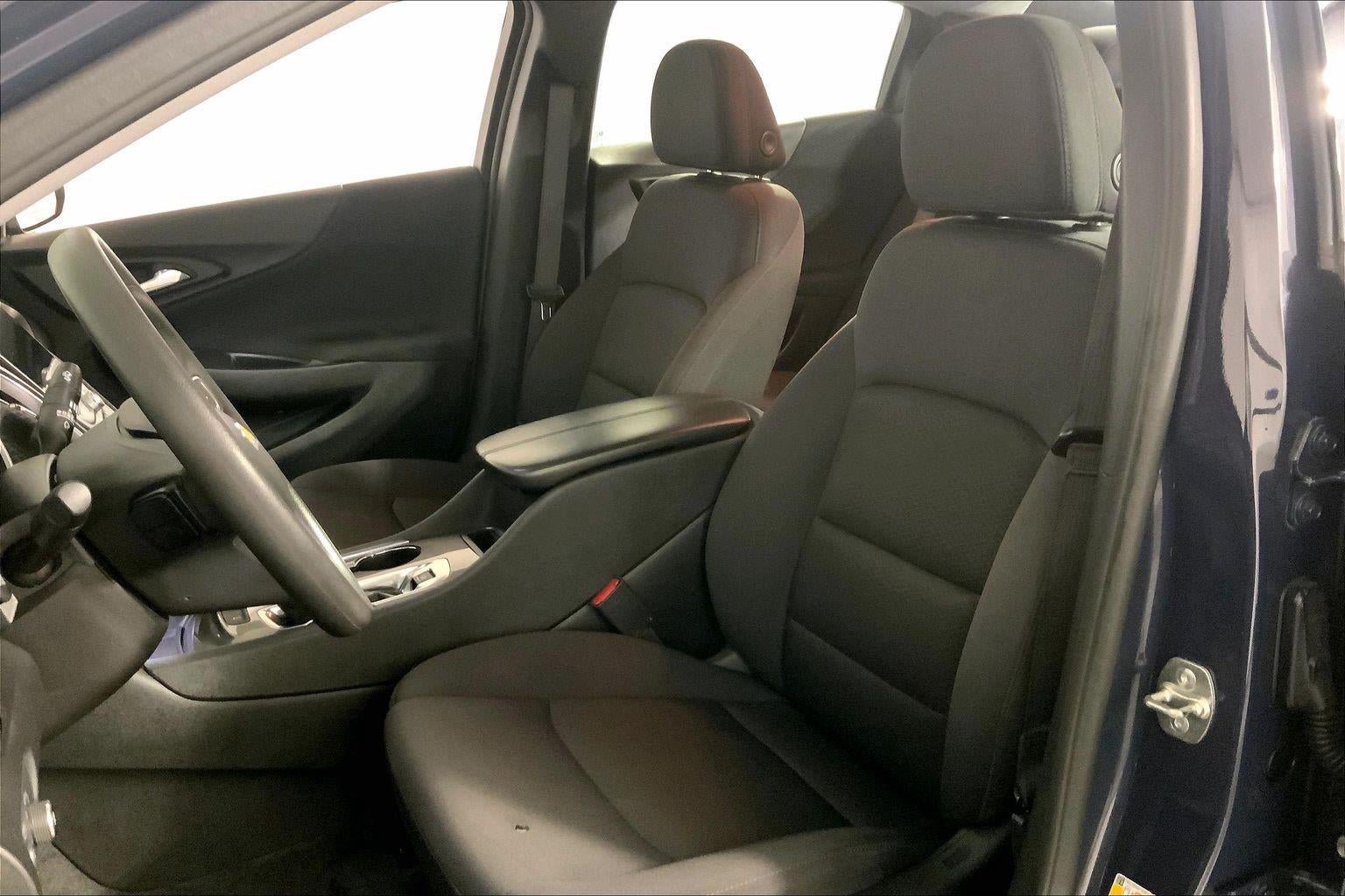Used 2025 Chevrolet Malibu LT FWD image 22