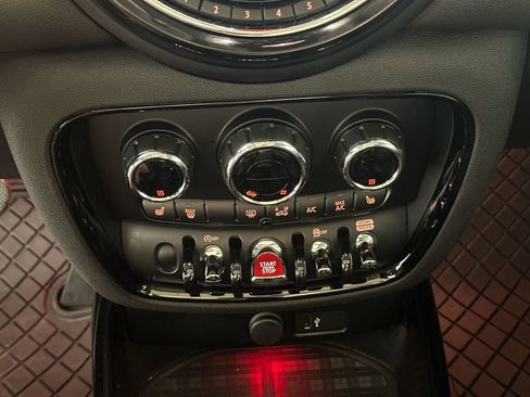 Used 2020 MINI Cooper Clubman S image 6