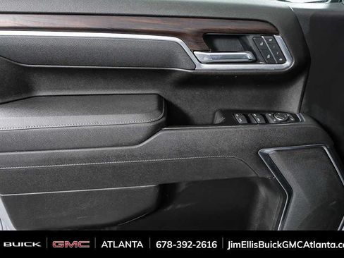 Used 2025 GMC Sierra 1500 SLT AWD/4WD image 6