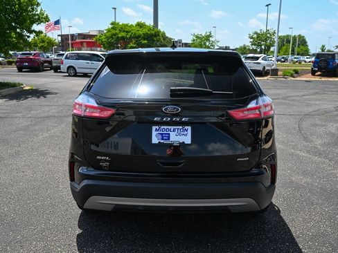 Used 2023 Ford Edge SEL w/ Convenience Package AWD/4WD image 6