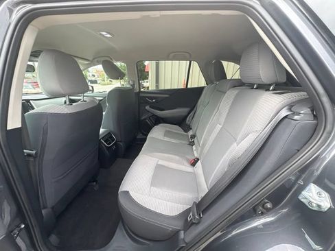 Used 2023 Subaru Outback Premium AWD/4WD image 15