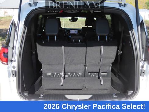 New 2026 Chrysler Pacifica Select image 16