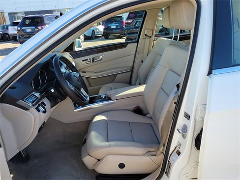 Used 2015 Mercedes-Benz E 350 4MATIC Sedan image 8