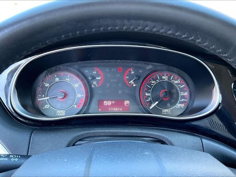 Used 2013 Dodge Dart SXT image 18