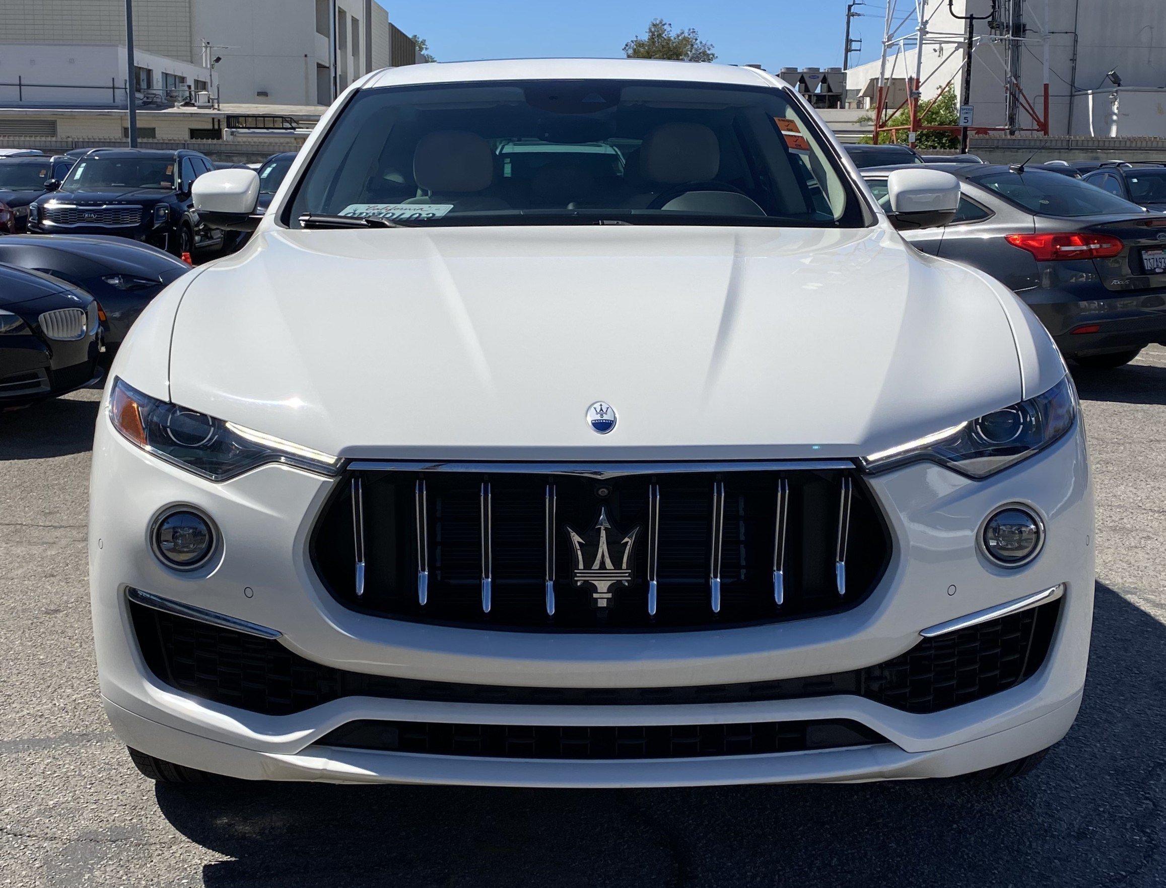 Used 2022 Maserati Levante GT AWD/4WD image 3