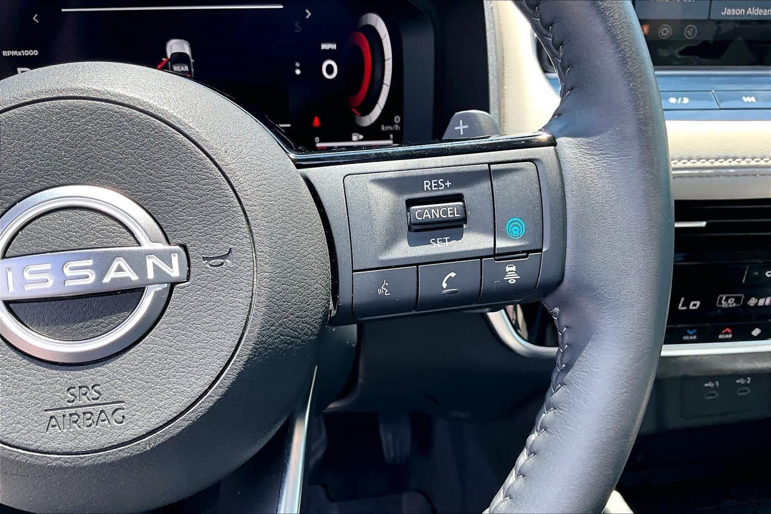 Used 2024 Nissan Rogue SL w/ SL Premium Package FWD image 25