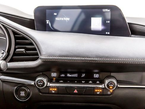 Used 2025 MAZDA MAZDA3 s FWD image 20