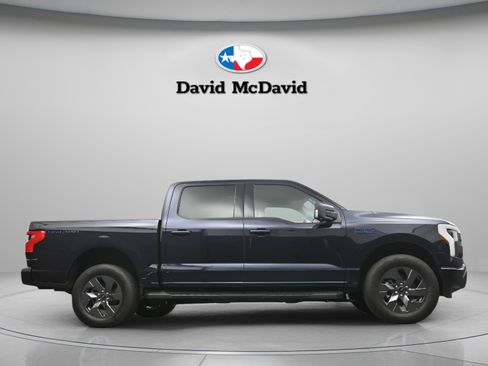 Used 2025 Ford F150 Lightning Flash AWD/4WD image 36