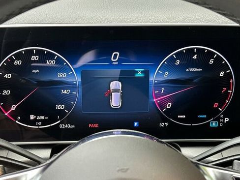 Certified 2025 Mercedes-Benz GLC 300 GLC 300 image 34