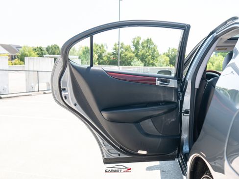 Used 2006 Lexus ES 330 w/ Preferred Accessory Pkg FWD image 38