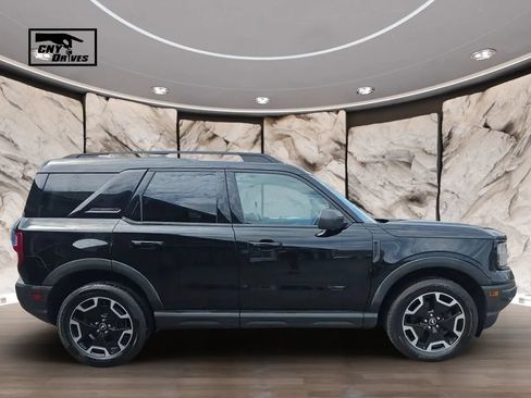 Used 2021 Ford Bronco Sport Outer Banks AWD/4WD image 4