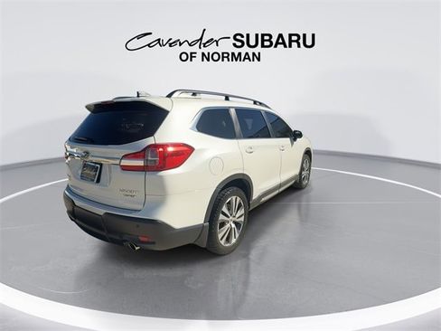 Certified 2022 Subaru Ascent Limited w/ Technology Package image 8